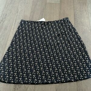 NWT old navy skirt